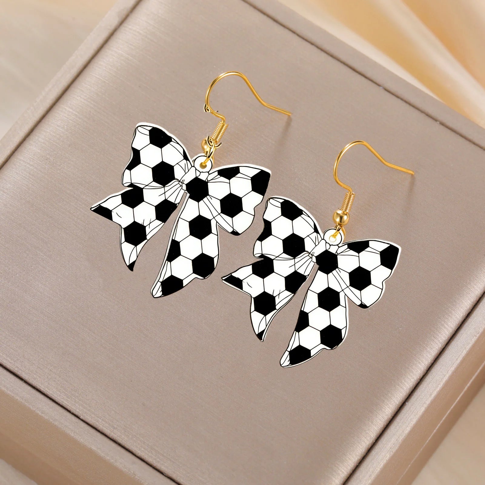 MatchGlow Earrings